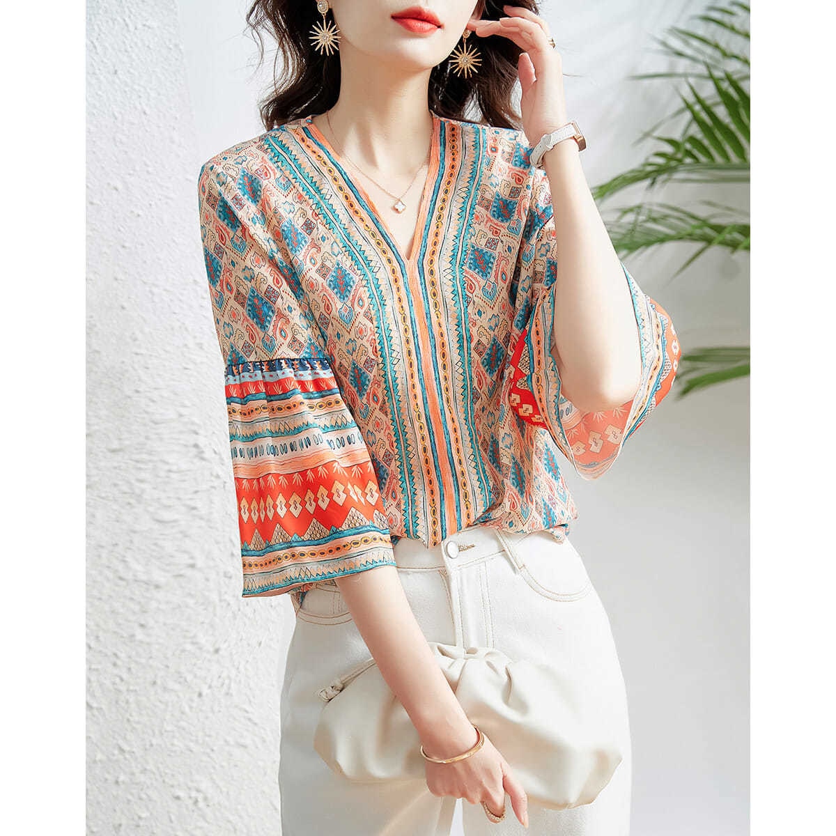 Woman Summer Casual Hafl Flare Sleeve V-Neck Printed Shirt