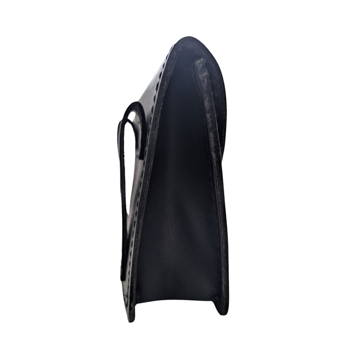 Kilts Boutique Black Leather Celtic Embossed Belt Pouch – Highland Piper Kilt Sporran/Pouch with Snap Closure & Rear Belt Loops – Fits Standard 2.25″ Kilt Belt