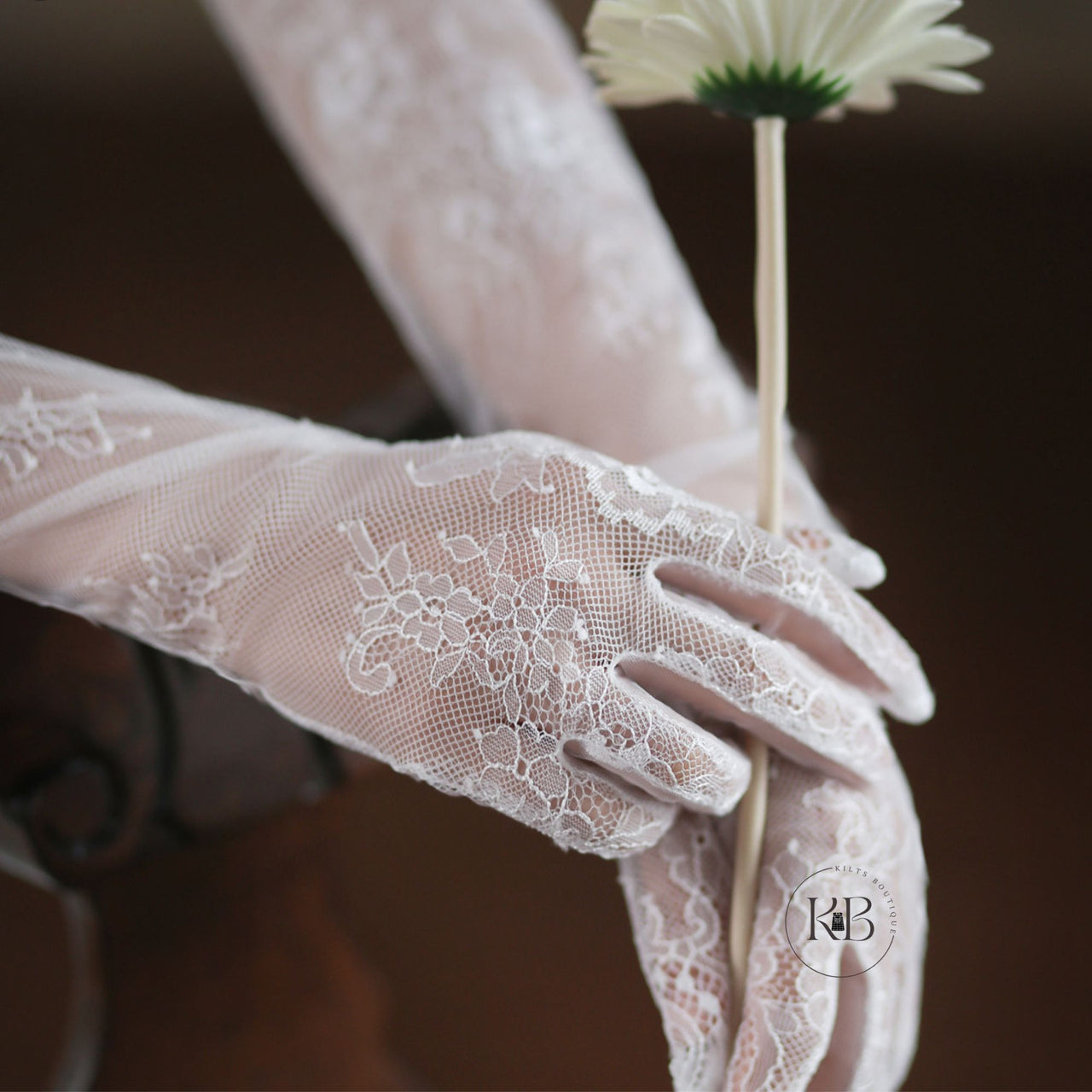 White Bridal Gloves Lace Hollow Tulle Gloves Full Finger Women