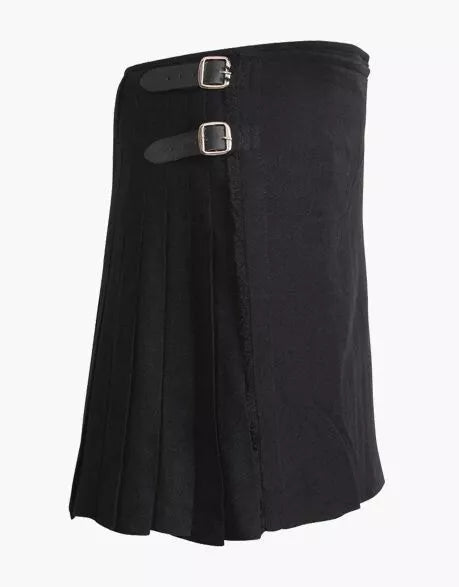 Scottish Solid Black Men's 8 Yard  Tartan Kilt