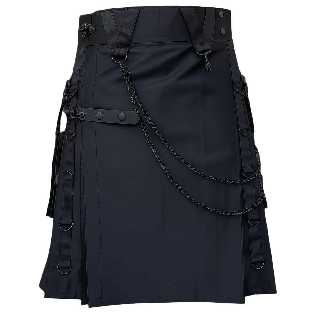 Black gothic utility kilt with double chains, D-rings and detachable pocket, adjustable straps.