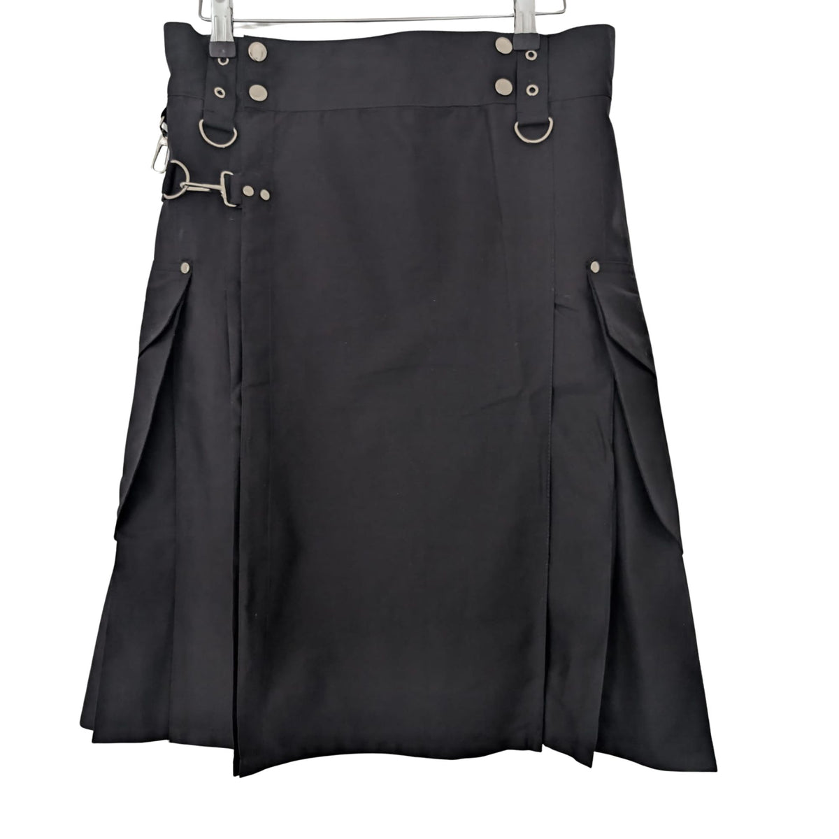 Kilts Boutique Men’s Gothic Utility Kilt – Cotton-Blend 24″ Drop with V Pocket, D-Rings – Pleated Work Festival Kilt