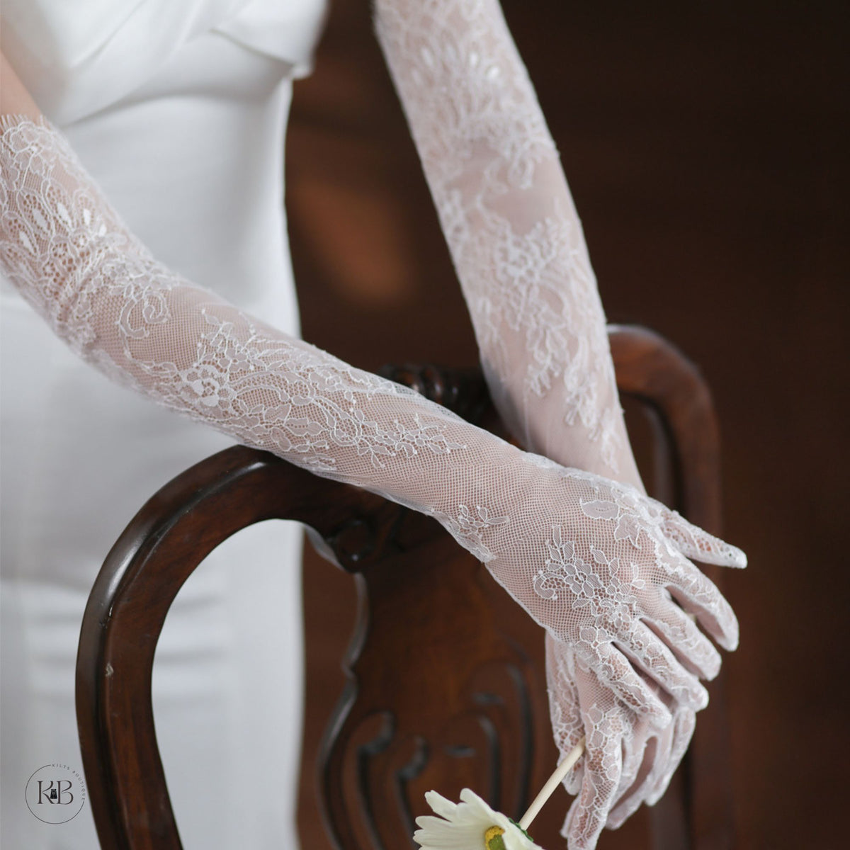 White Bridal Gloves Lace Hollow Tulle Gloves Full Finger Women