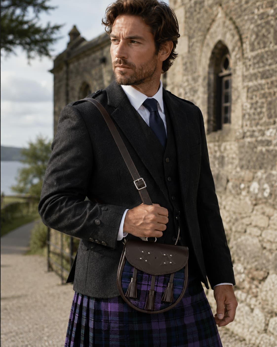 Pride of Scotland Tartan Leather Sporran – Scottish Kilt Sporran with Chain Belt | Highland Dress Accessory