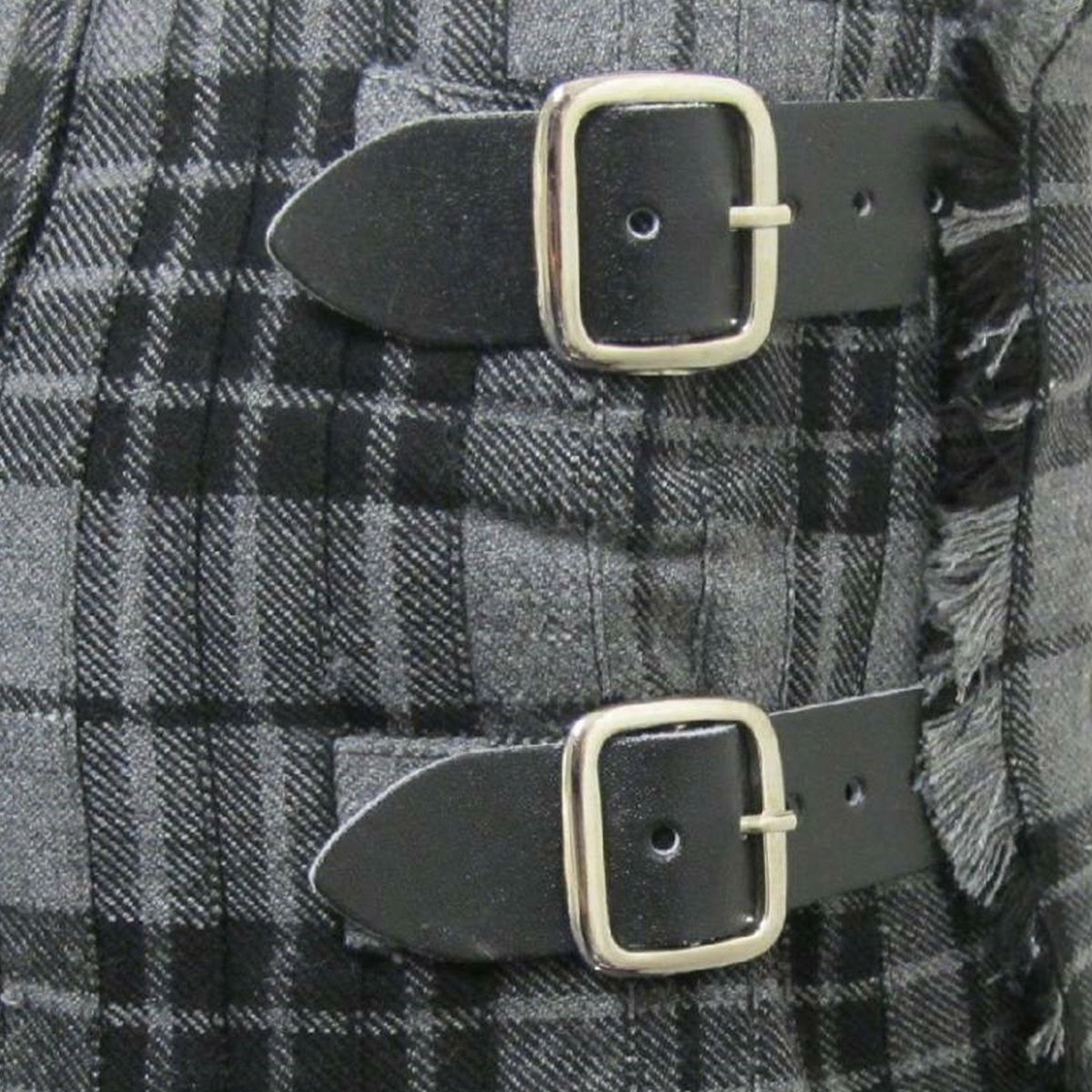 Scottish Traditional Tartan Kilt Highland Grey 8 Yards Highlander Men Clothing to Wear in Special Occasions