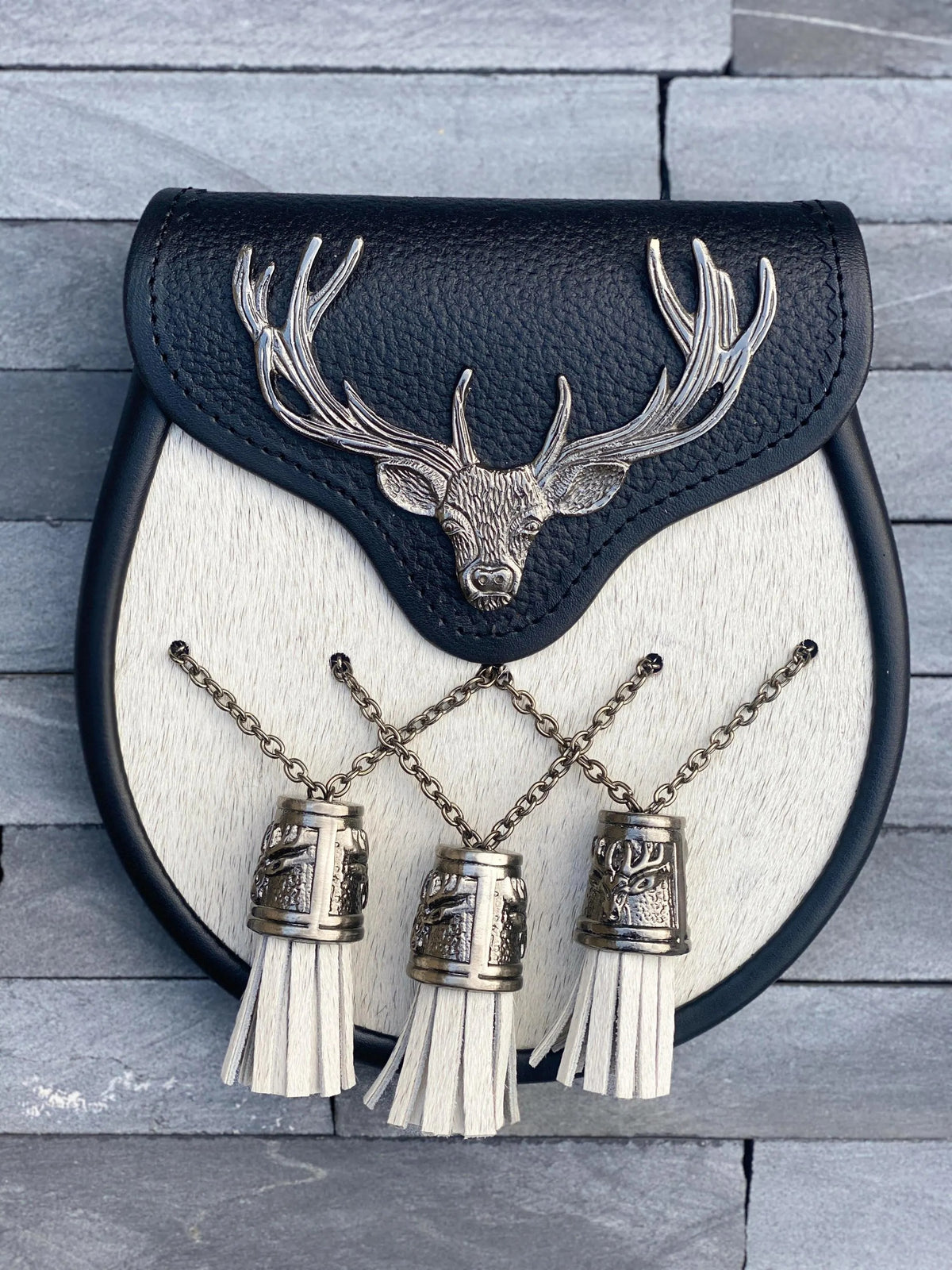 White Fur & Leather Stag Head Cantle Sporran with Celtic Thistle Tassels – Premium Scottish Kilt Accessory