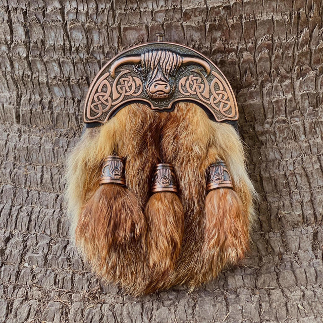 Highland Bull Cantle Fur Sporran with Celtic Knotwork – Premium Scottish Kilt Sporran
