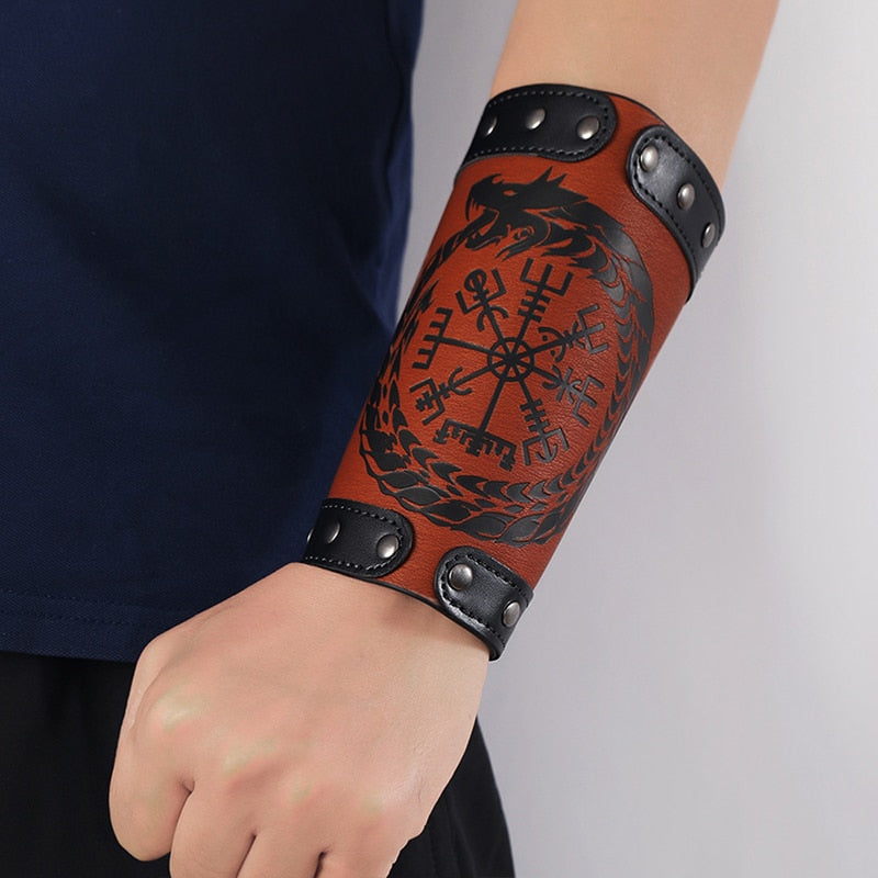 Wide Bangle Nordic Viking Compass Punk Wolf Head Leather Bracelet