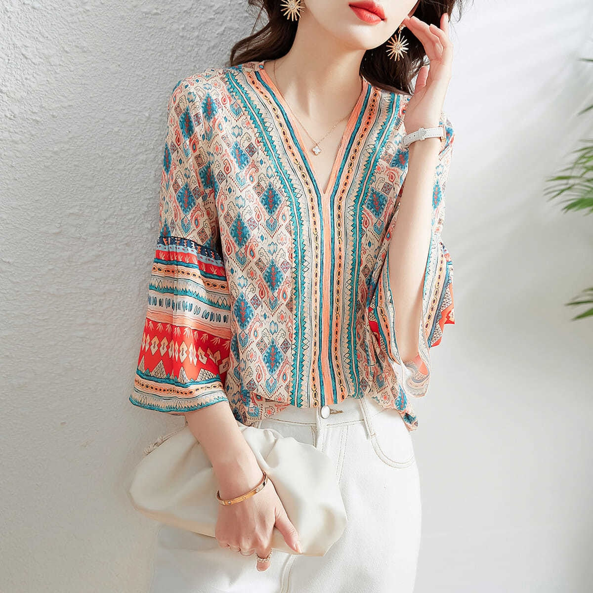 Woman Summer Casual Hafl Flare Sleeve V-Neck Printed Shirt