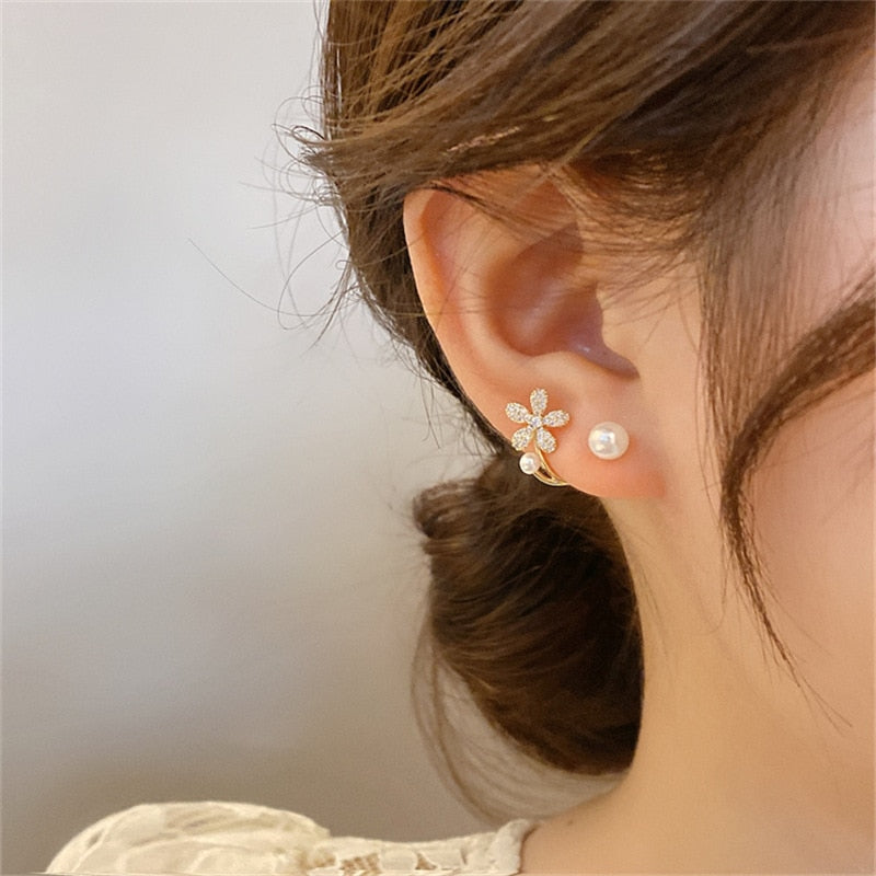 Korean Light Luxury Imitation Pearl Flower Pendant Crystal Earrings