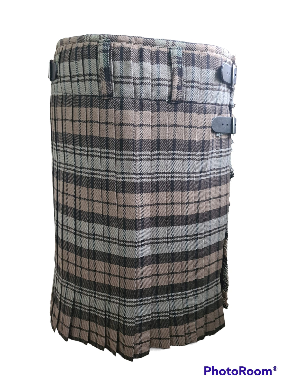 Black Watch Weathered Scottish Traditional 5 Yard Tartan Kilt outfit + Celtic Double Embossed leather Sporran + Kilt Pin + Kilt Belt