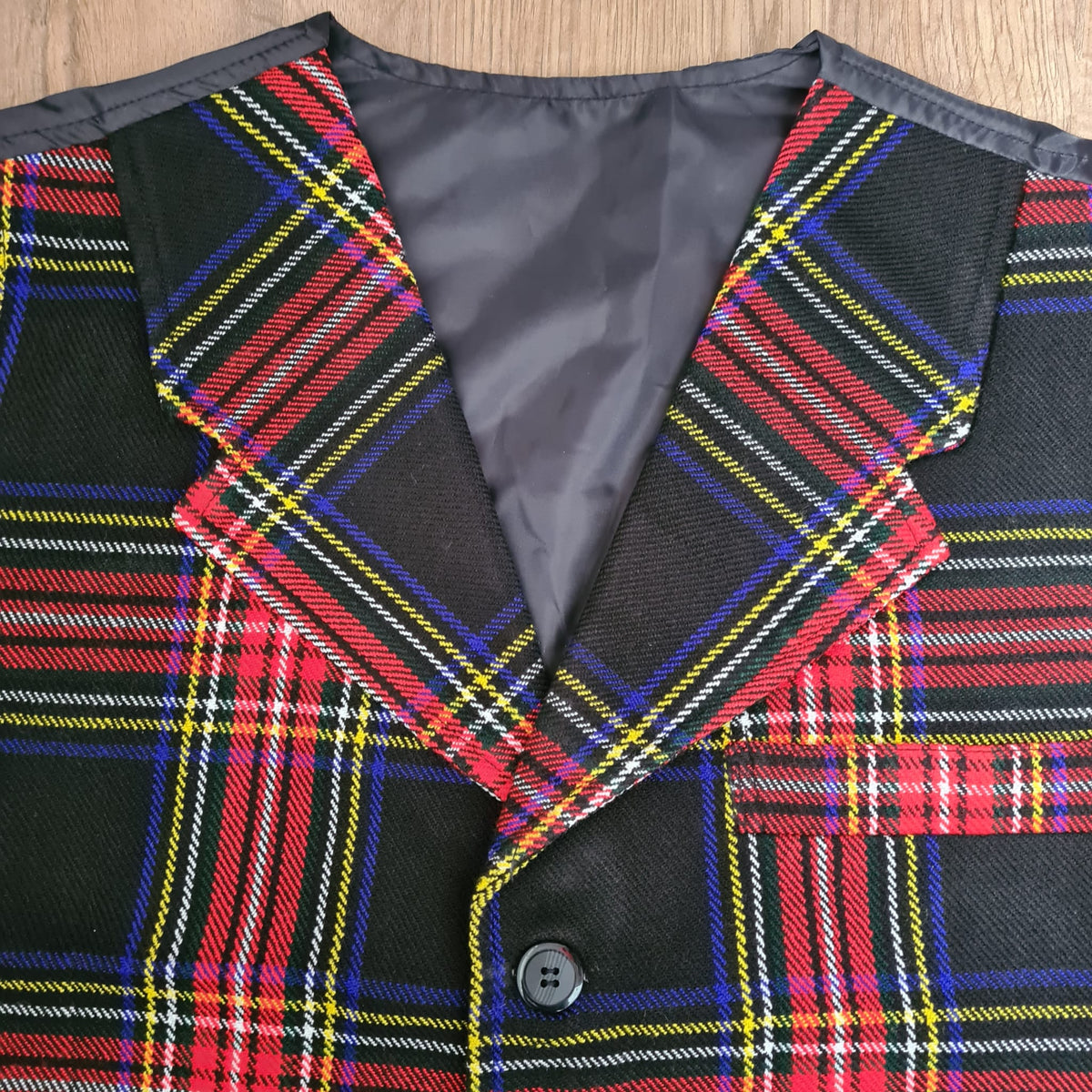 Black Stewart Scottish Men Traditional  Tartan Waistcoat, Plaid
