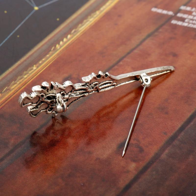 Vintage pins and brooches deals